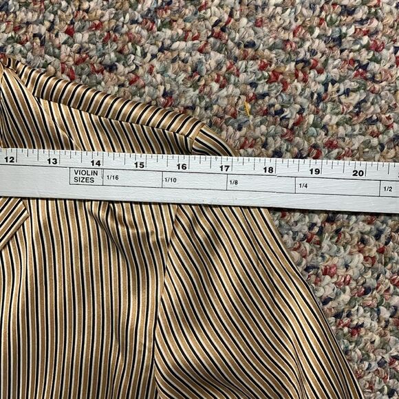 Peck & Peck Tan Navy Striped Silk Charmeuse V-neck Button Front Blouse Size 10 - Picture 10 of 12